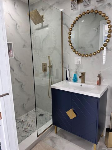 22904 147th Avenue, Springfield Gardens, NY 11413