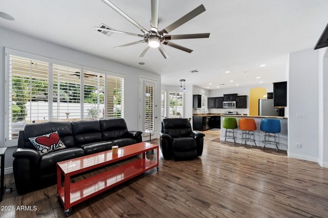 2055 S MARBLE Street, Gilbert, AZ 85295