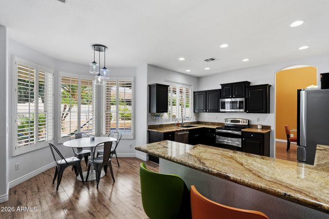 2055 S MARBLE Street, Gilbert, AZ 85295