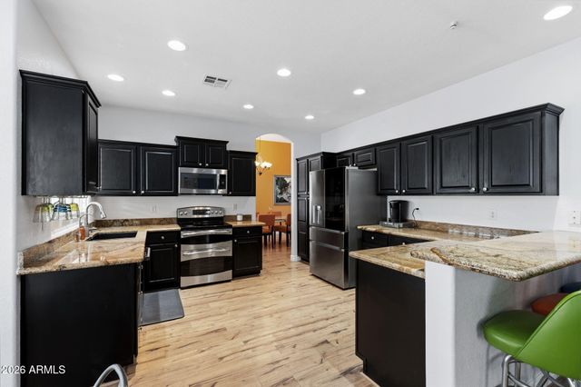2055 S MARBLE Street, Gilbert, AZ 85295