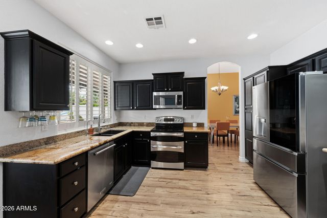 2055 S MARBLE Street, Gilbert, AZ 85295