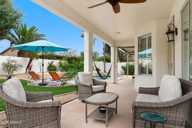 2055 S MARBLE Street, Gilbert, AZ 85295