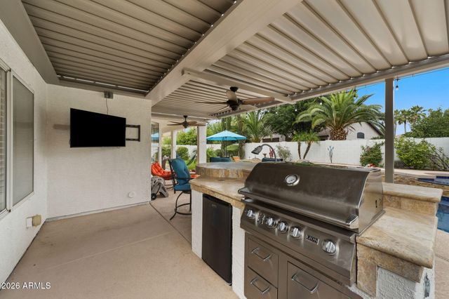 2055 S MARBLE Street, Gilbert, AZ 85295