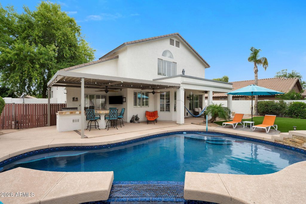 2055 S MARBLE Street, Gilbert, AZ 85295