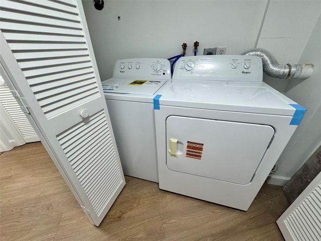 3980 Oaks Clubhouse Drive 405, Pompano Beach, FL 33069