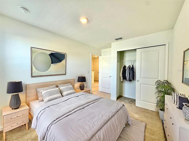 212 RIVER FRONT WAY, Edgewater, FL 32141