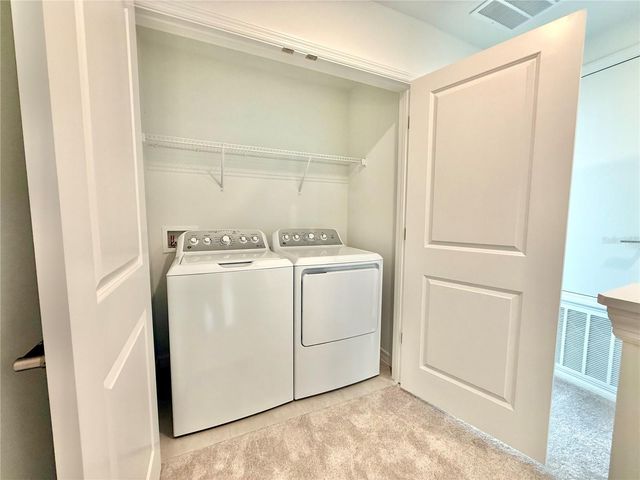 212 RIVER FRONT WAY, Edgewater, FL 32141