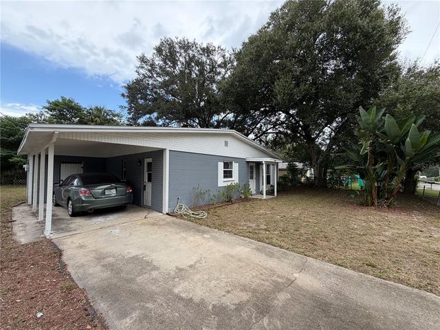 1212 LEON LANE, Daytona Beach, FL 32117