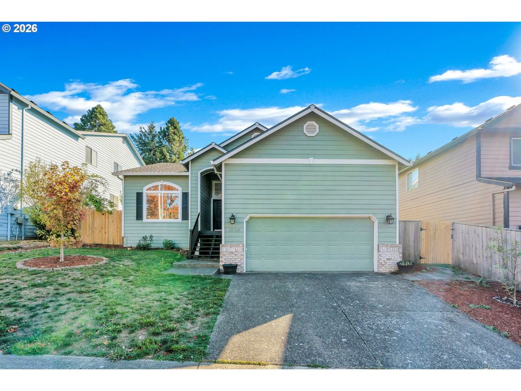 1558 Se JASMINE Way, Gresham, OR 97080
