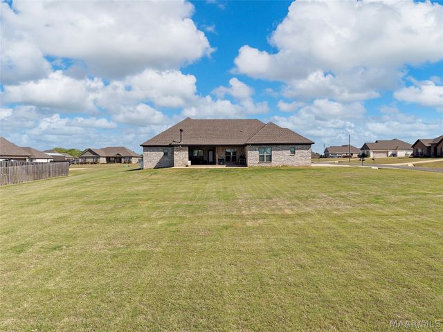 132 Preserve Drive, Wetumpka, AL 36092