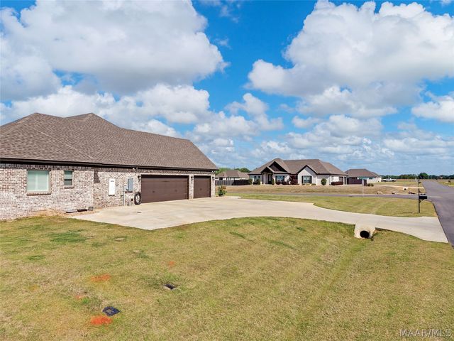 132 Preserve Drive, Wetumpka, AL 36092