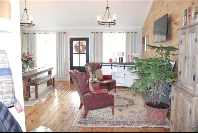 1235 Jackstown Road, Paris, KY 40361