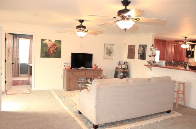 1235 Jackstown Road, Paris, KY 40361