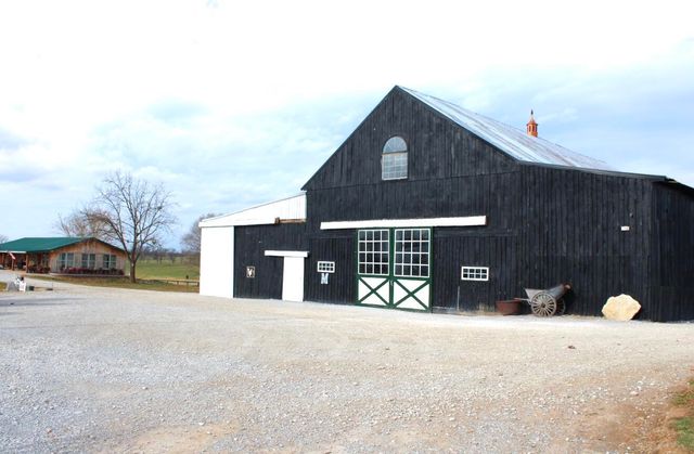 1235 Jackstown Road, Paris, KY 40361