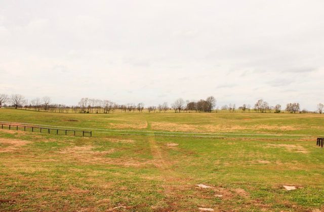 1235 Jackstown Road, Paris, KY 40361