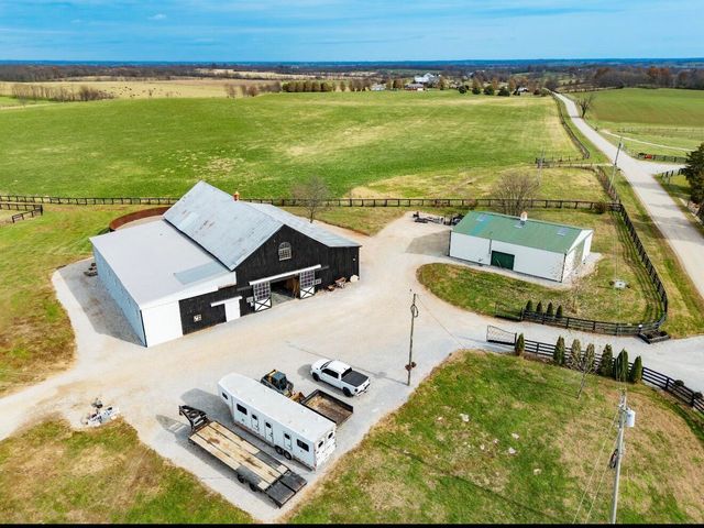 1235 Jackstown Road, Paris, KY 40361