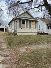 915 Stocker Avenue, Flint, MI 48503