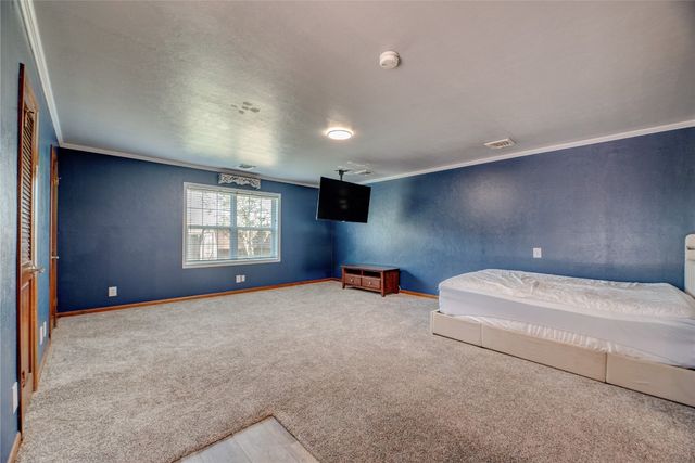 1506 W Walnut Street, El Reno, OK 73036