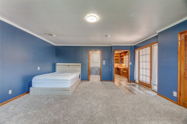 1506 W Walnut Street, El Reno, OK 73036