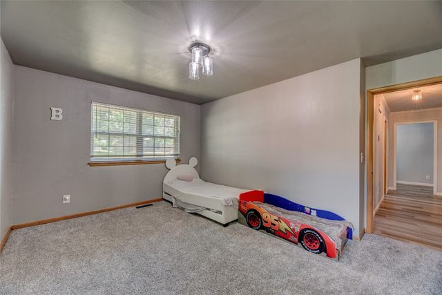 1506 W Walnut Street, El Reno, OK 73036