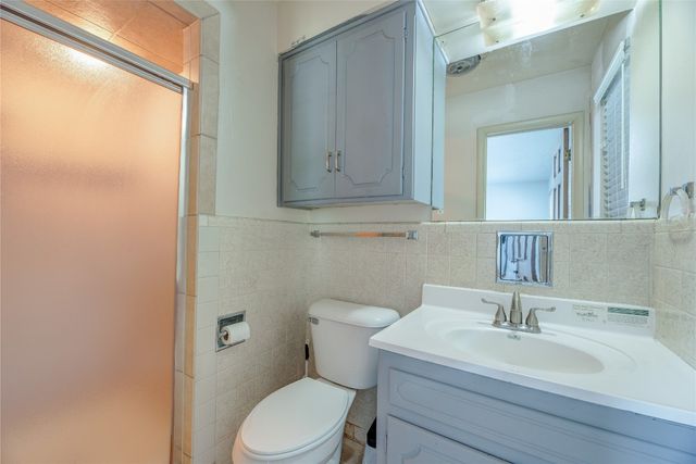 1506 W Walnut Street, El Reno, OK 73036