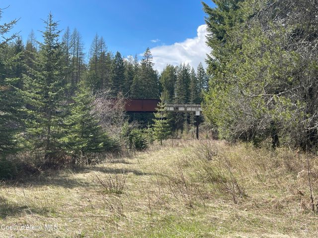 386 Hummingbird Dr, Sandpoint, ID 83864