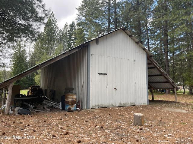 386 Hummingbird Dr, Sandpoint, ID 83864