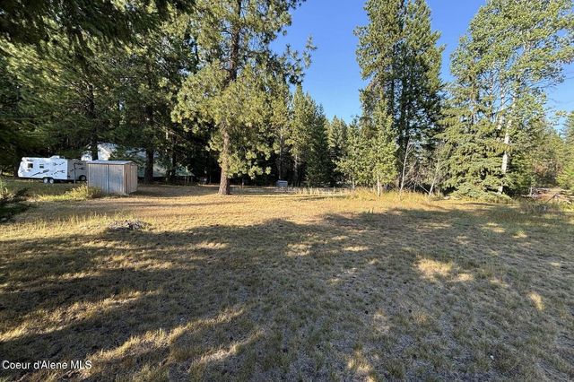 386 Hummingbird Dr, Sandpoint, ID 83864
