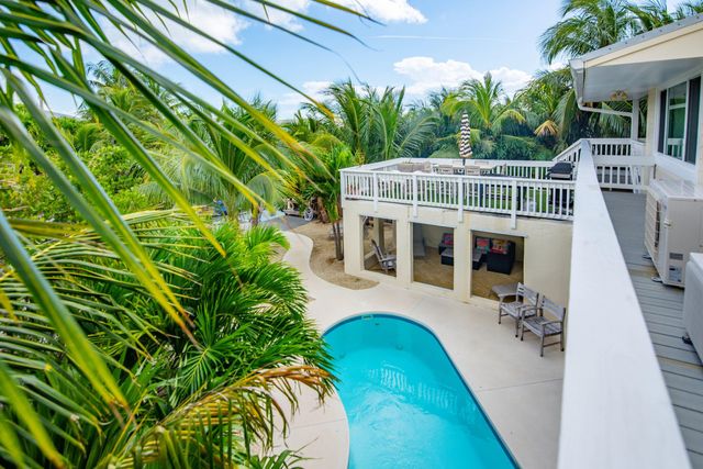 1185 Hakluyt Lane, Cudjoe Key, FL 33042