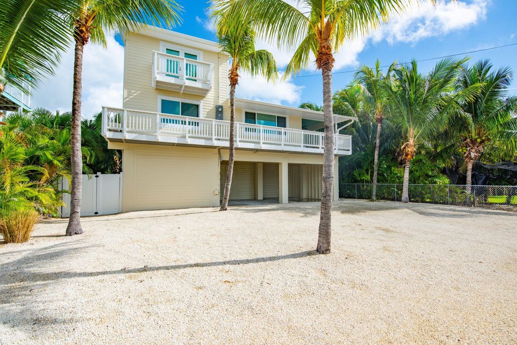 1185 Hakluyt Lane, Cudjoe Key, FL 33042