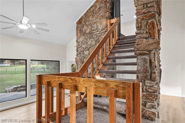9609 Jenny Lind Road, Fort Smith, AR 72908