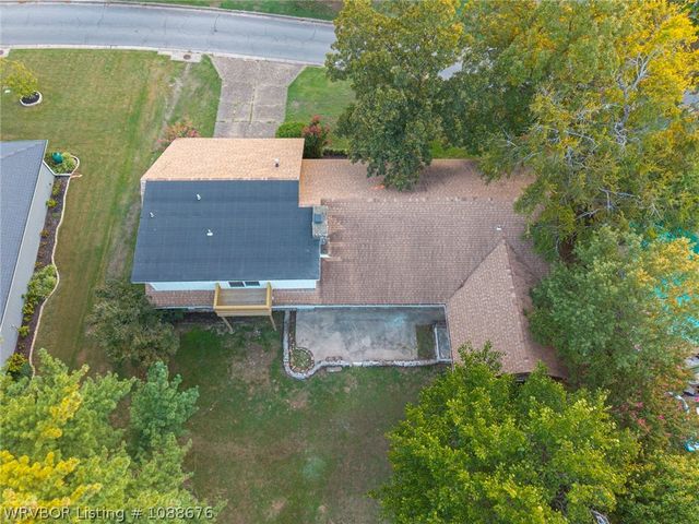 9609 Jenny Lind Road, Fort Smith, AR 72908
