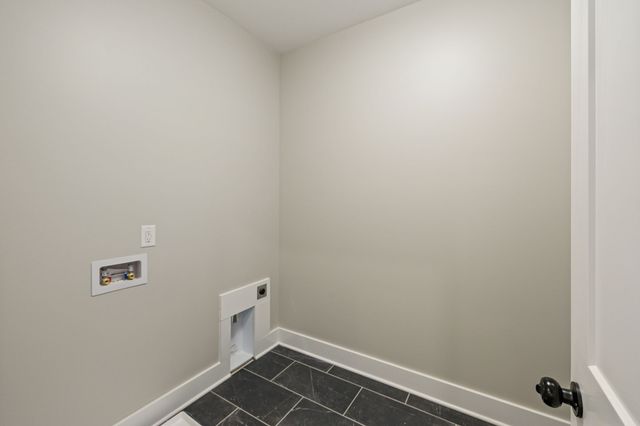 157 Crockett Hills Lane, Ashland City, TN 37015