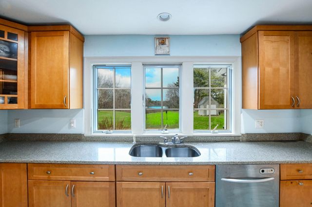 400 Davisville Road, East Falmouth, MA 02536