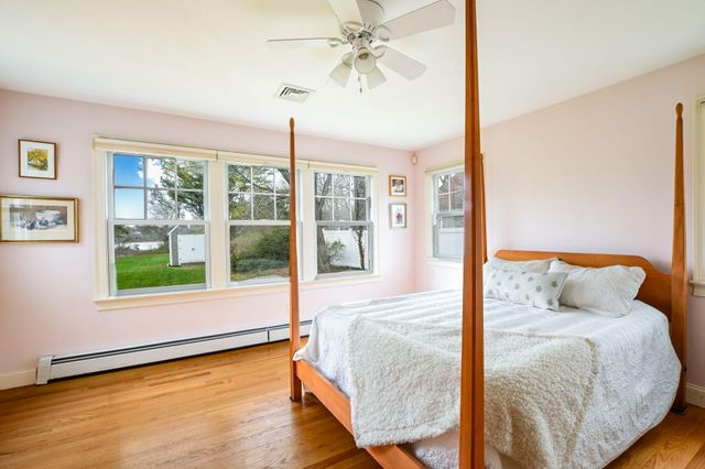 400 Davisville Road, East Falmouth, MA 02536