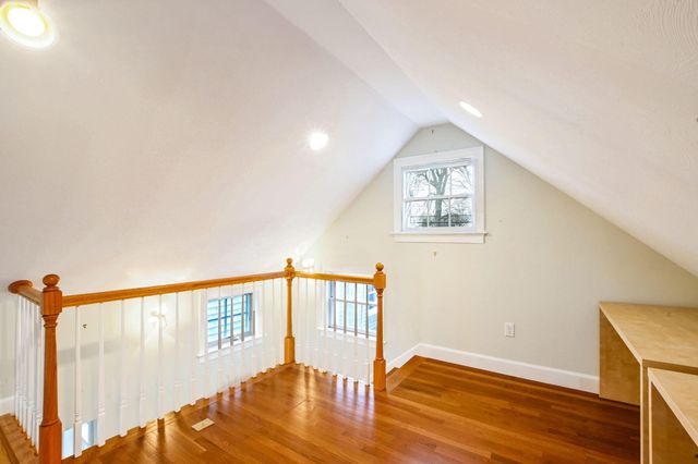 400 Davisville Road, East Falmouth, MA 02536
