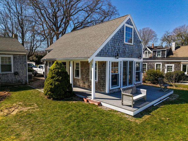 400 Davisville Road, East Falmouth, MA 02536