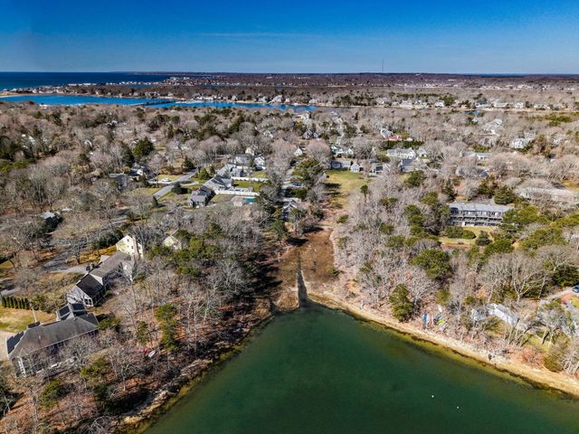 400 Davisville Road, East Falmouth, MA 02536