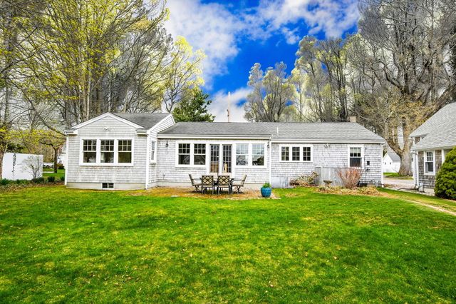 400 Davisville Road, East Falmouth, MA 02536