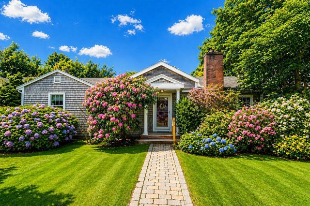 400 Davisville Road, East Falmouth, MA 02536