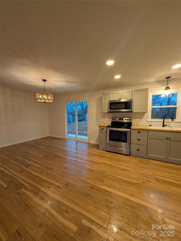 6005 Penndale Drive, Shelby, NC 28152