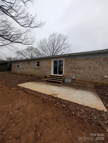 6005 Penndale Drive, Shelby, NC 28152