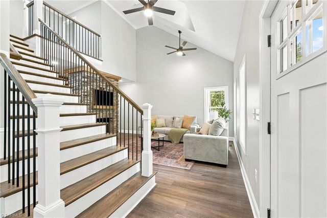 4814 Selwyn Drive, Winston-salem, NC 27104