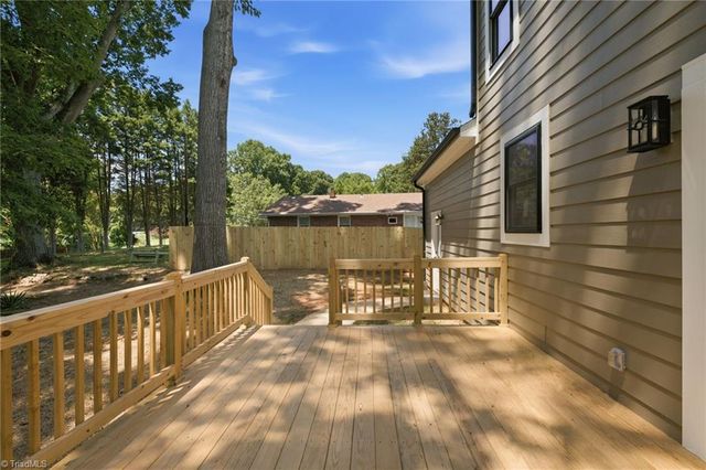 4814 Selwyn Drive, Winston-salem, NC 27104