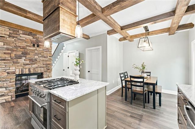 4814 Selwyn Drive, Winston-salem, NC 27104