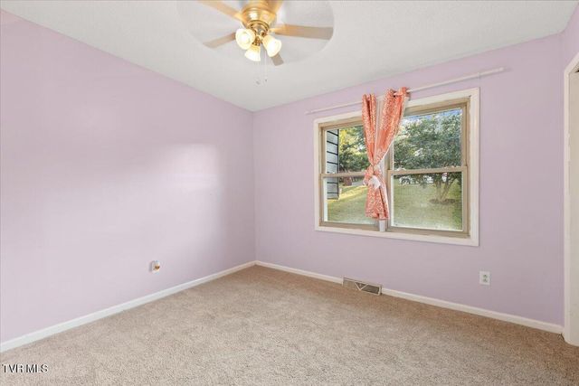 1208 Bair Vette Avenue, Johnson City, TN 37604