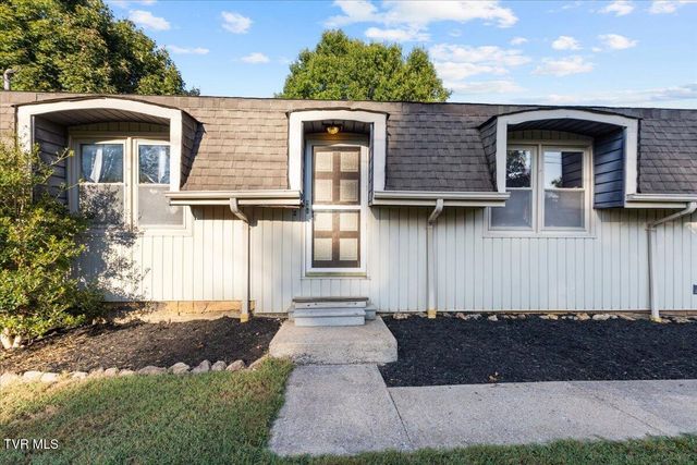 1208 Bair Vette Avenue, Johnson City, TN 37604