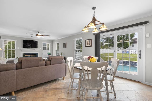 5904 CLEAR RIDGE RD, Elkridge, MD 21075