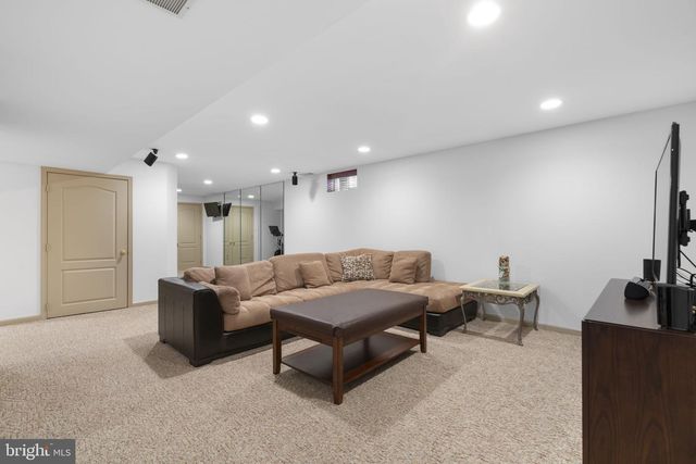 5904 CLEAR RIDGE RD, Elkridge, MD 21075