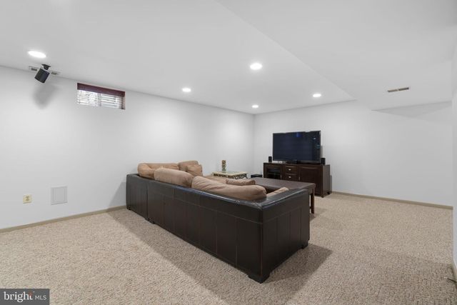 5904 CLEAR RIDGE RD, Elkridge, MD 21075